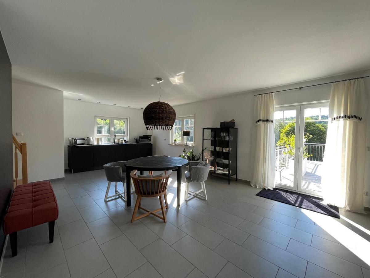 Stilvolle Wohnung Fuer 2-3 Personen - Mit Riesiger Dachterrasse Haigerloch Экстерьер фото