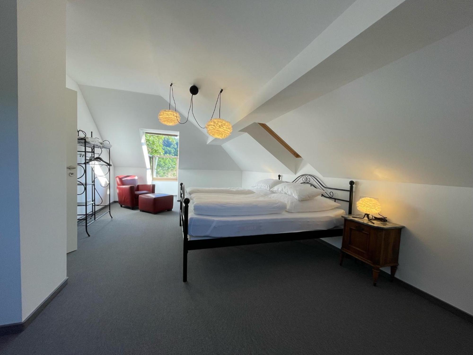 Stilvolle Wohnung Fuer 2-3 Personen - Mit Riesiger Dachterrasse Haigerloch Экстерьер фото